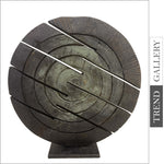 Escultura de madera redonda original Figura de mesa de madera abstracta de arte de escritorio de madera oscura creativa | MAZE DISC 19.2"x15.7"